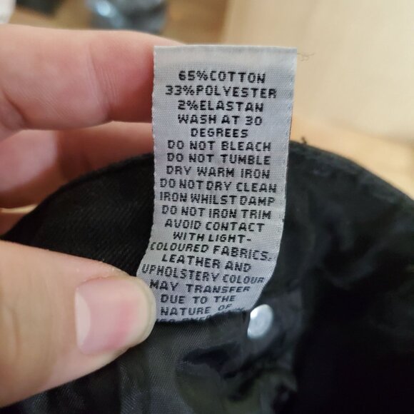 Boohoo Shorts Womens 12 Black High Rise Stretch Cycling Denim Style *NWT* - Picture 5 of 13